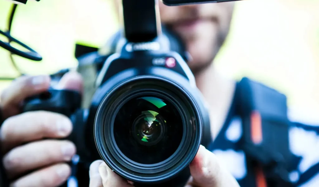 , Beginner’s Guide to Video Marketing Strategy – Video Marketing Guide. Develop Your Video Professionally with This Complete Guide to Video Marketing for Business, Corporate and Business Videos Charlotte - Gio Digital Marketing