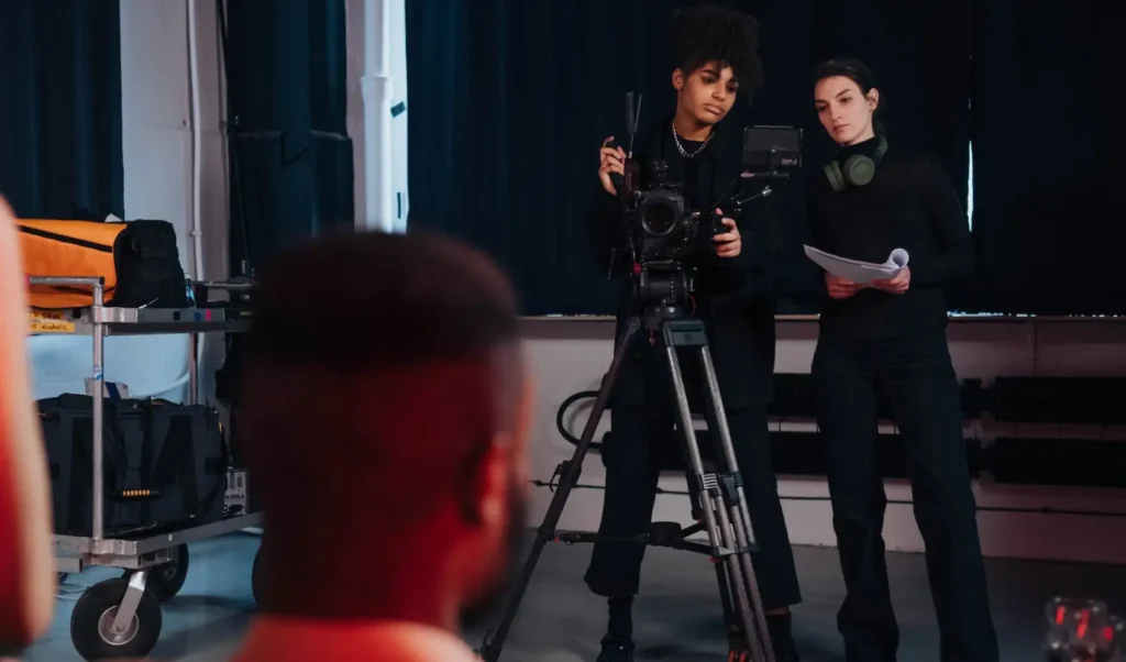 , Beginner’s Guide to Video Marketing Strategy – Video Marketing Guide. Develop Your Video Professionally with This Complete Guide to Video Marketing for Business, Corporate and Business Videos Charlotte - Gio Digital Marketing